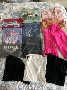 women’s size small tops bundle